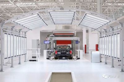 老干部红旗转型新高尚，明年将上市三款SUV图文设计